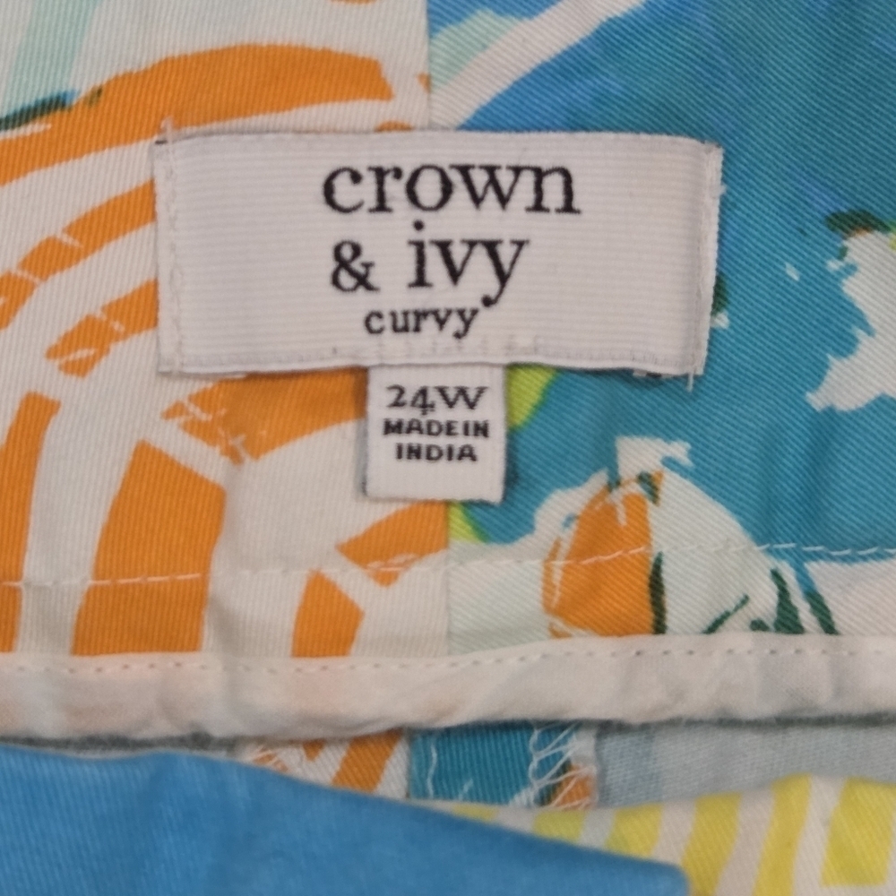 Crown & Ivy Women's Curvy Beach Printed Scallop-Trim Shorts Size 24W - Picture 3 of 11